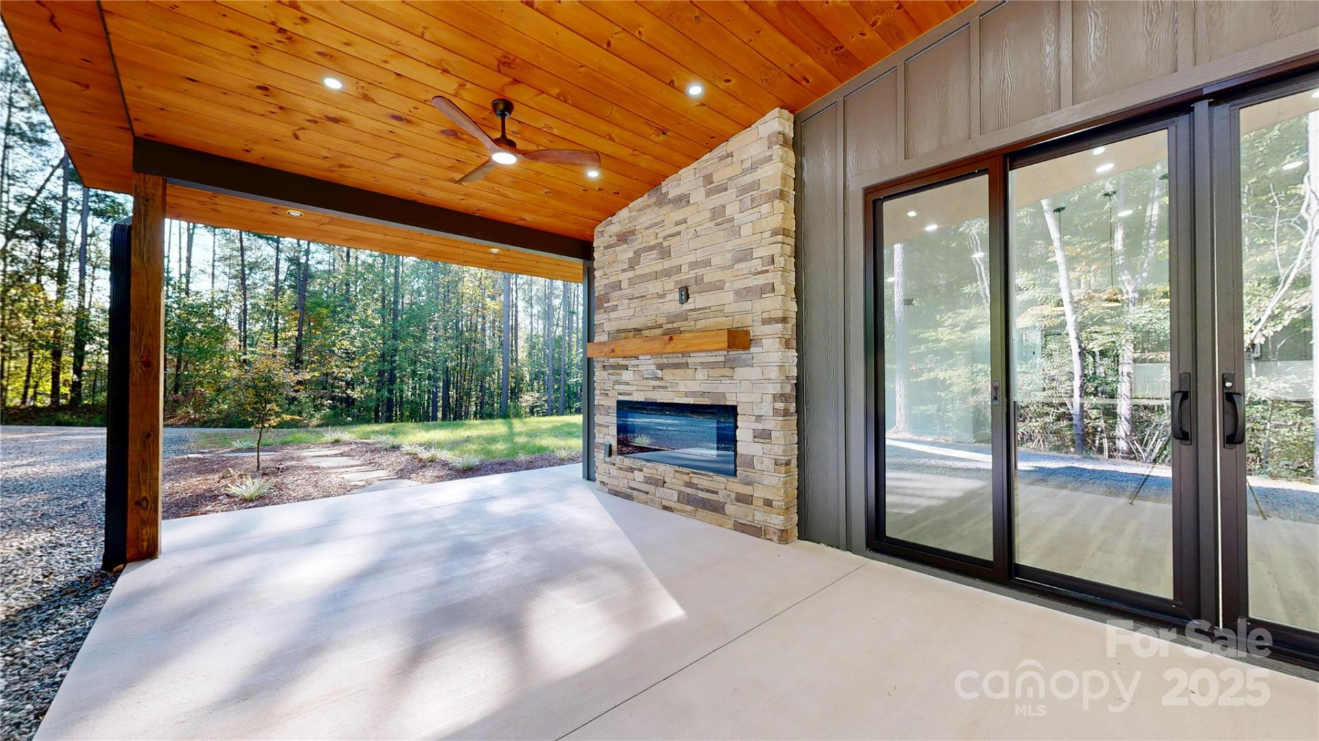 173 Golden Creek Ridge - Photo 6