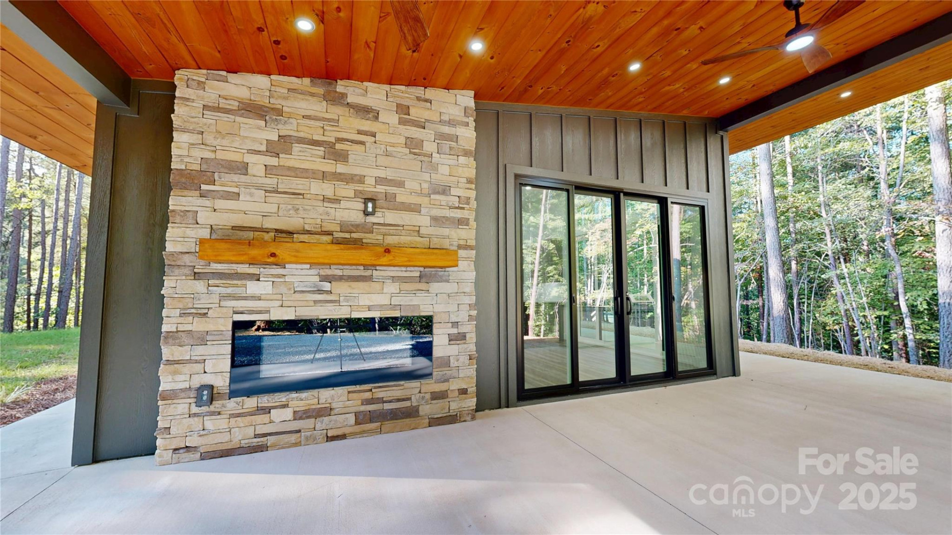 173 Golden Creek Ridge - Photo 7