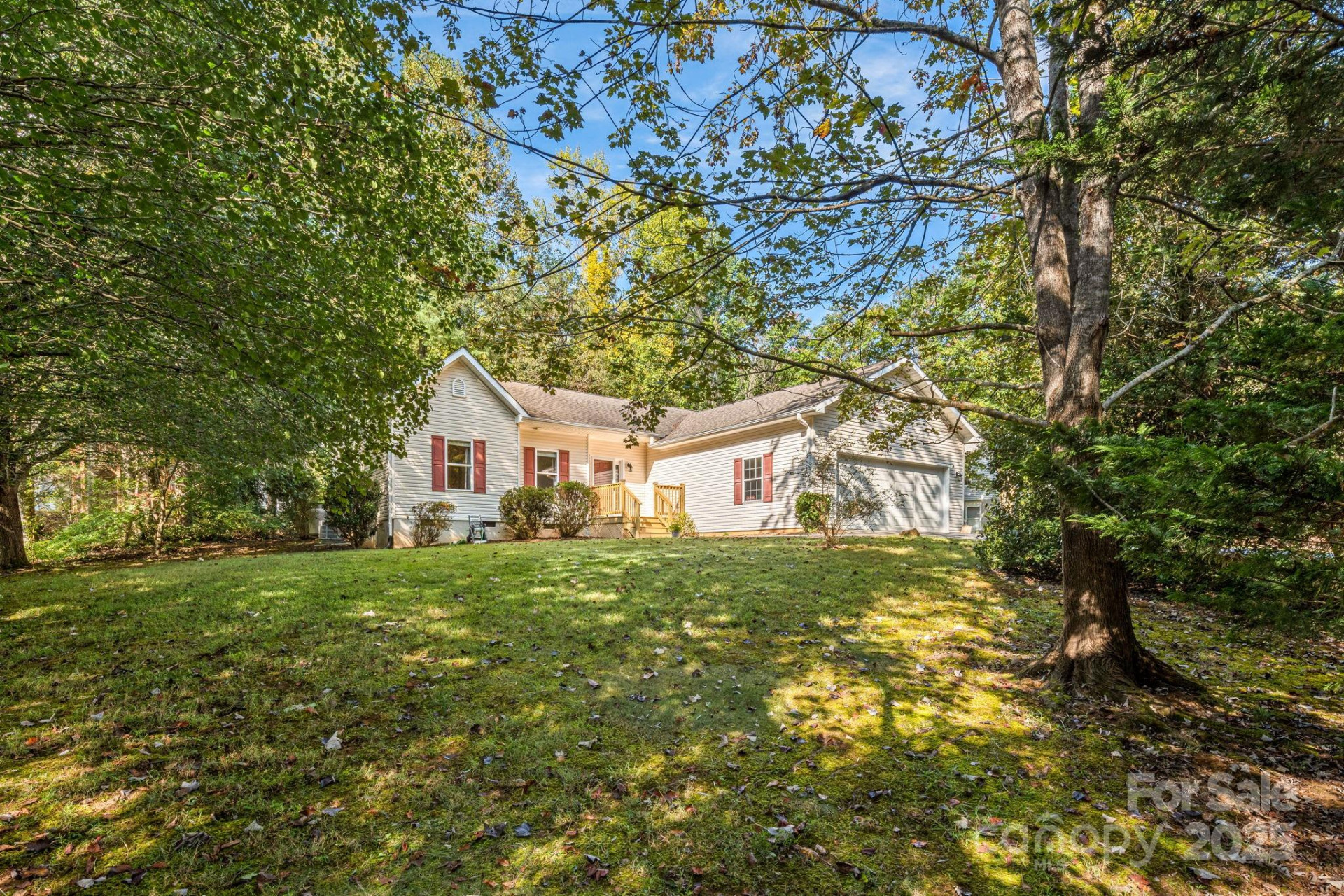 37 Poplar Creek Drive