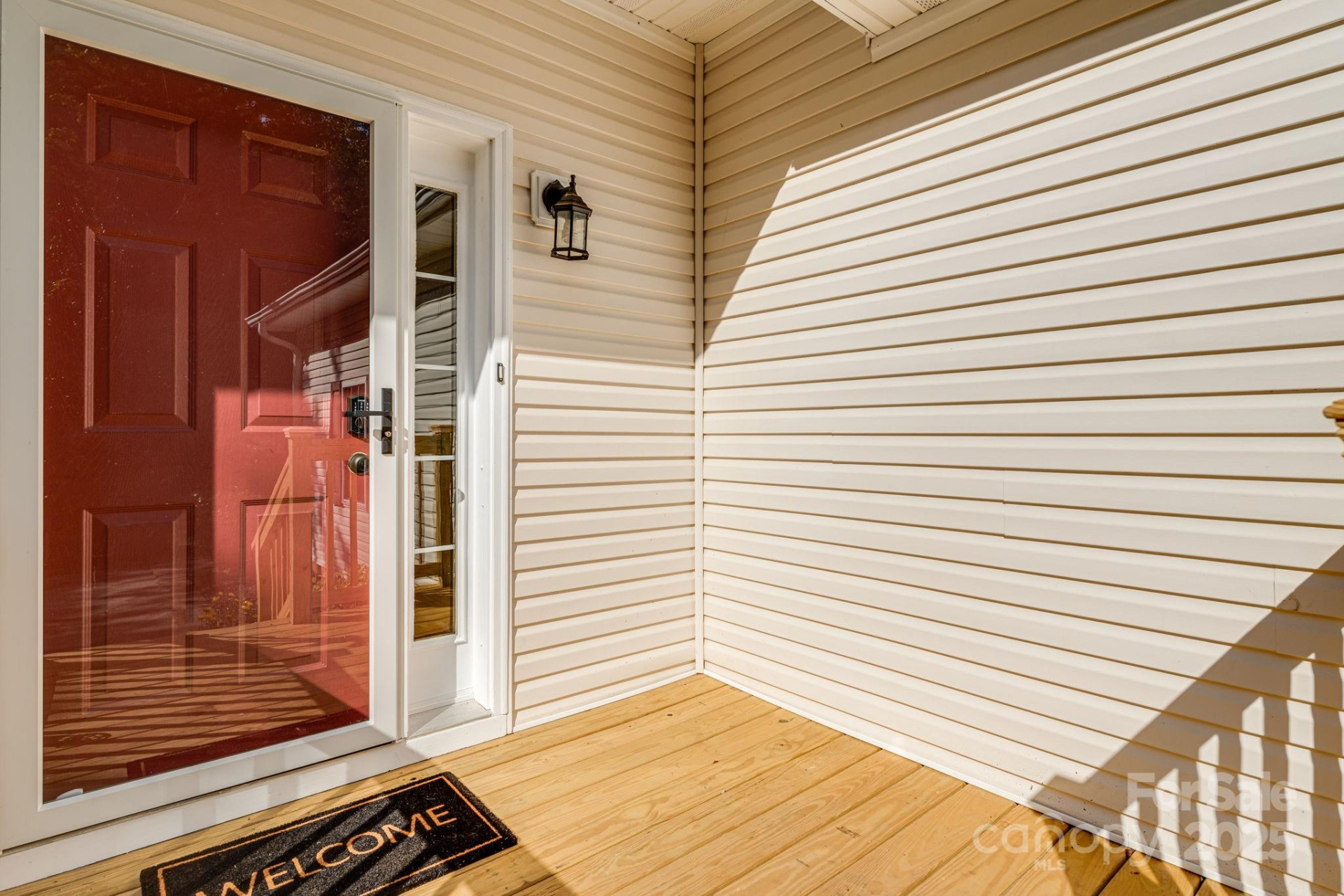 37 Poplar Creek Drive - Photo 4