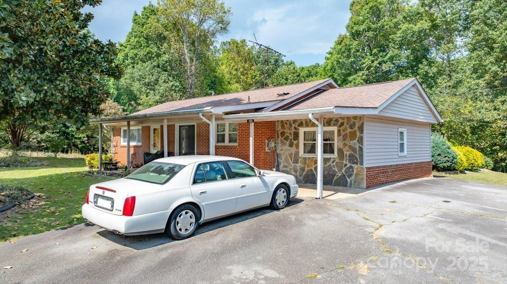 489 Ned Mcgimsey Road - Photo 3