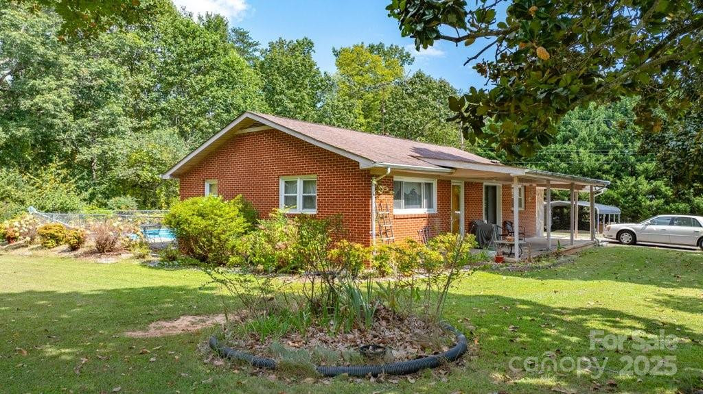 489 Ned Mcgimsey Road - Photo 4