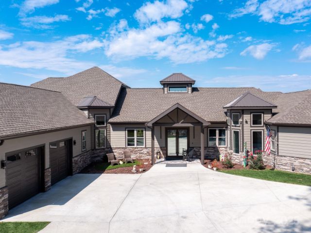 639 Byers Cove Road, Hendersonville, NC, 28792