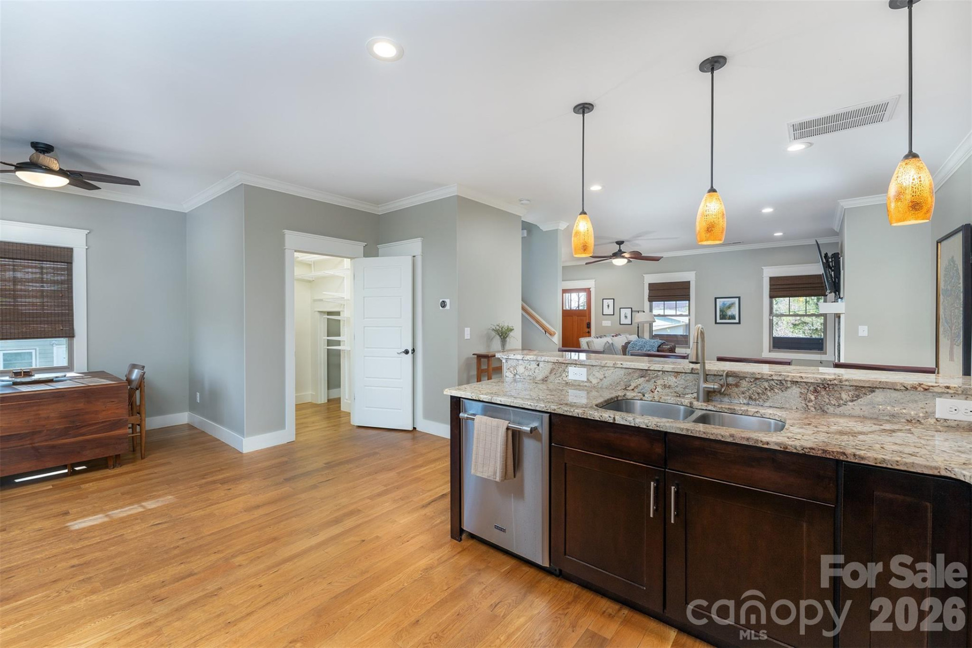 71 McLain Street - Photo 11