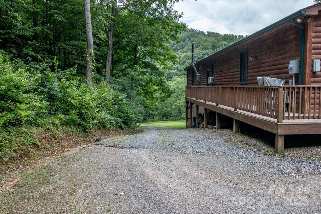 8020 Meadow Fork Road - Photo 38