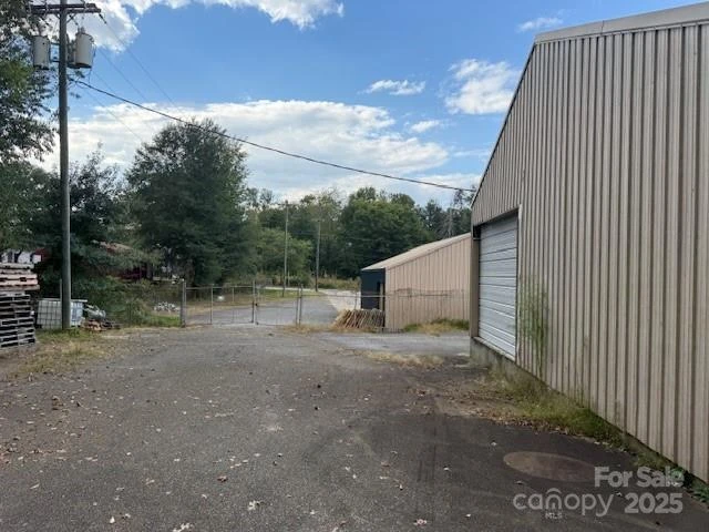618 Meeting Street - Photo 12