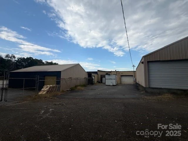 618 Meeting Street - Photo 9