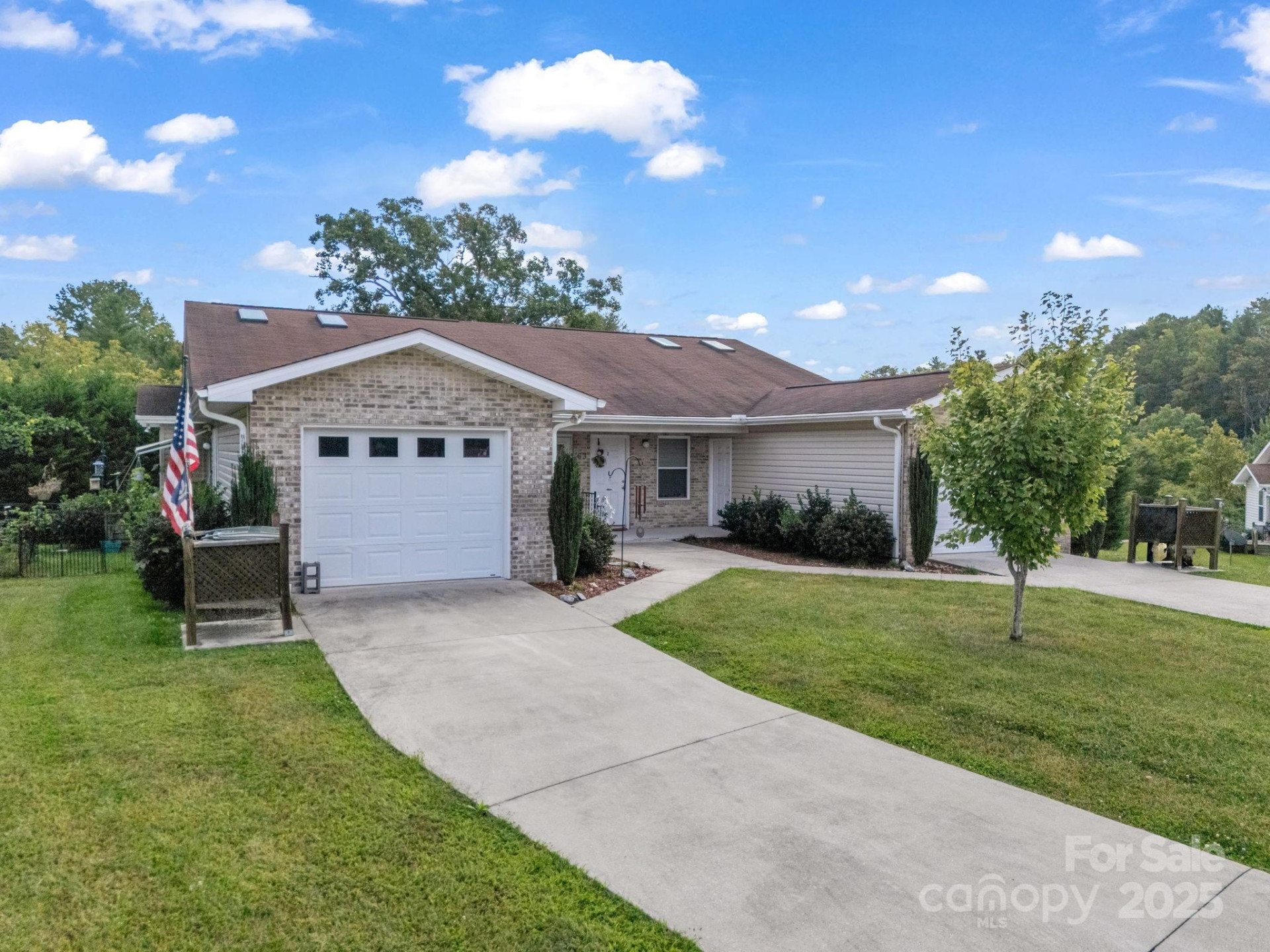 14 Cornerstone Way - Photo 2