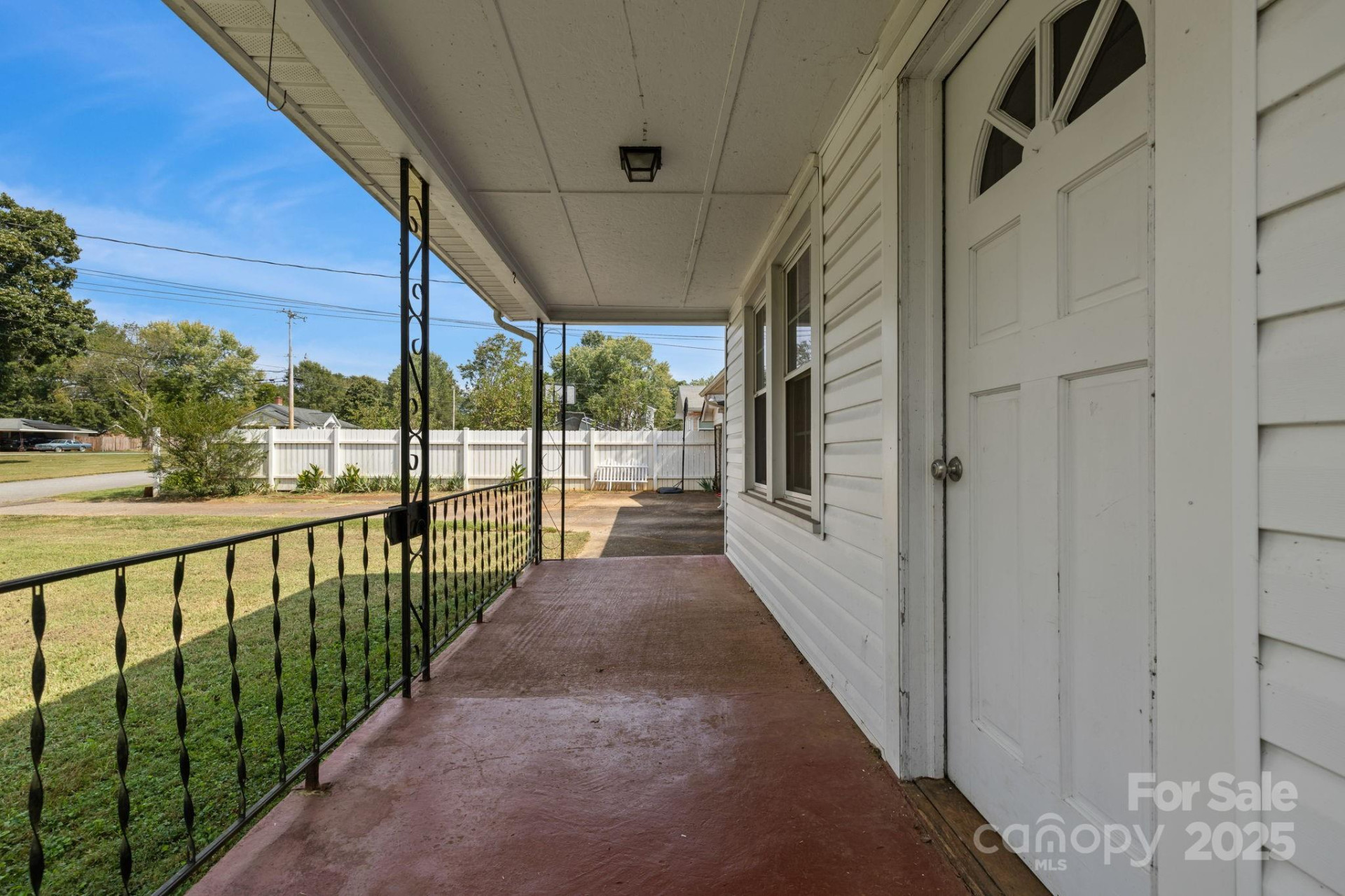 187 Oakridge Drive - Photo 5