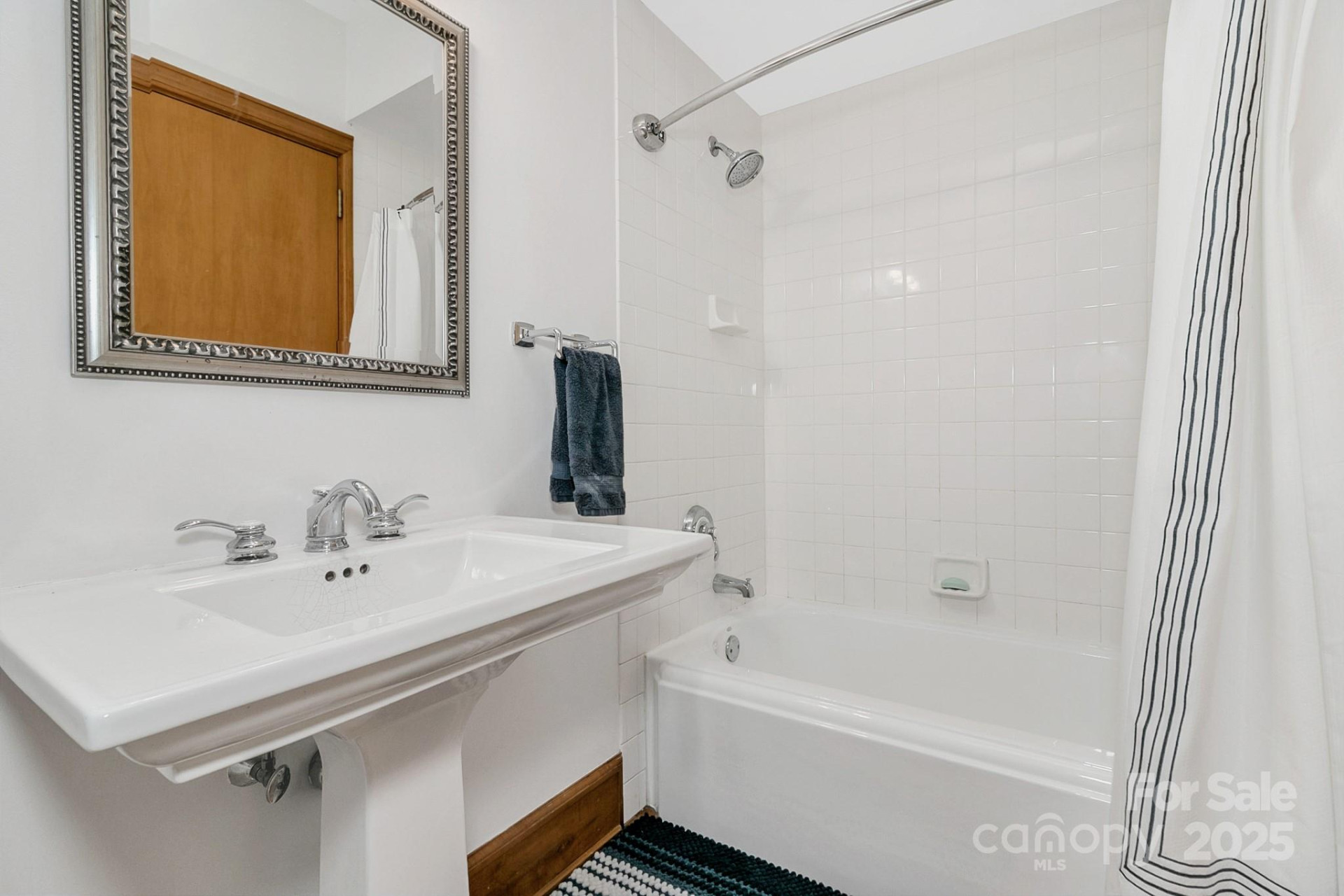 59 College Street #402 - Photo 23