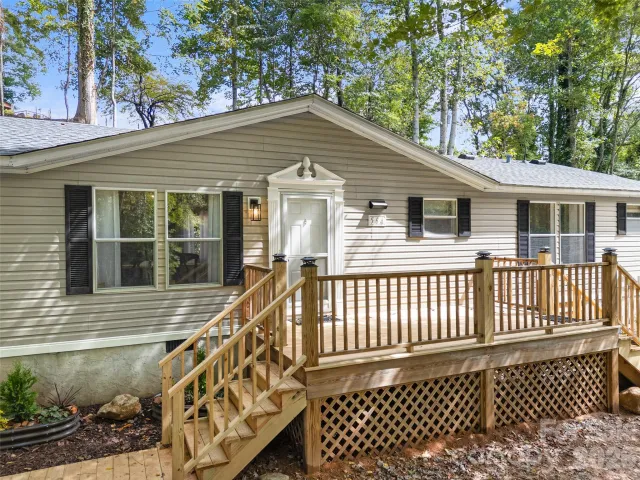 25 Overbrook Drive, Saluda, NC, 28773