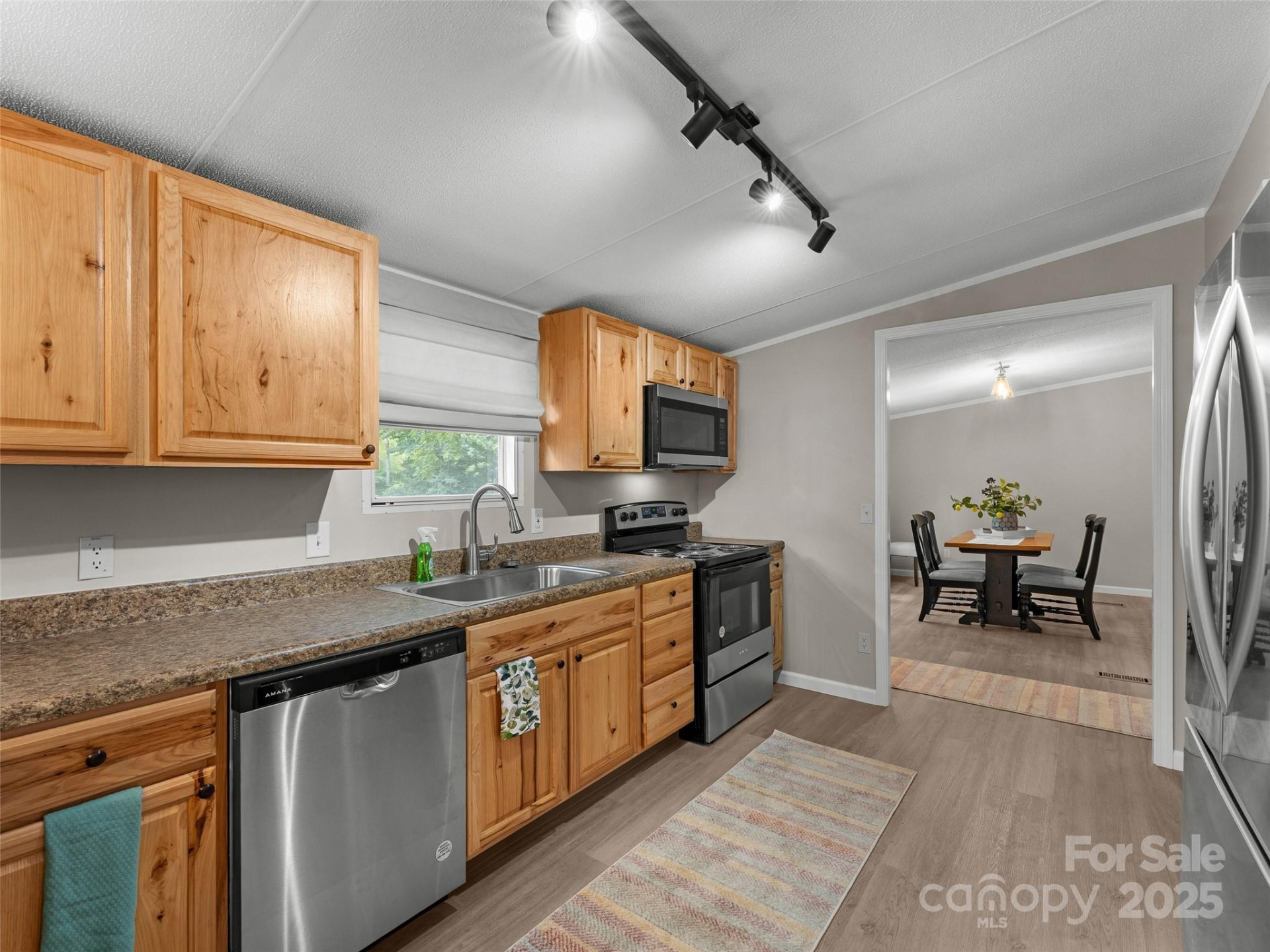 25 Overbrook Drive - Photo 10