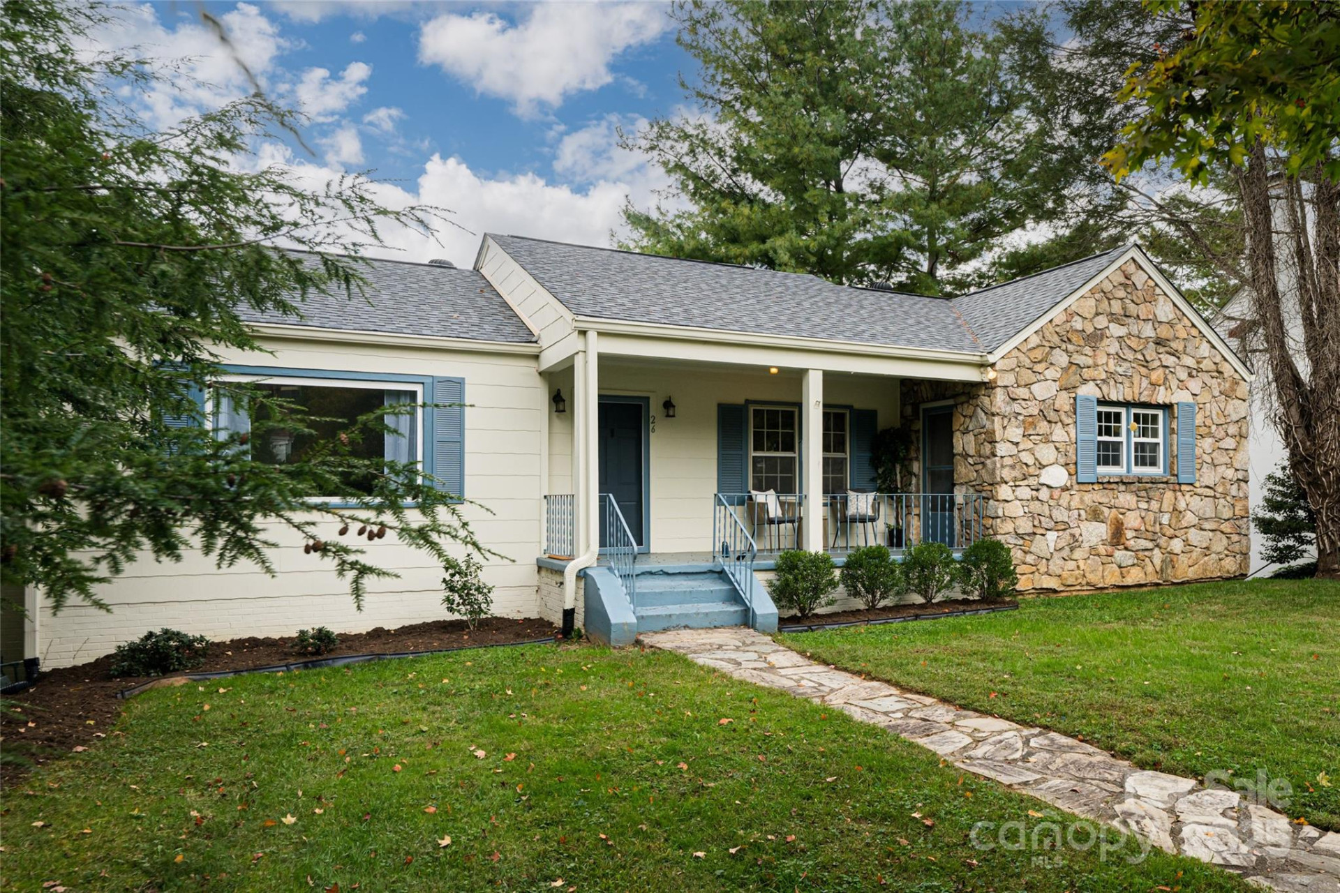 26 Lorraine Avenue
