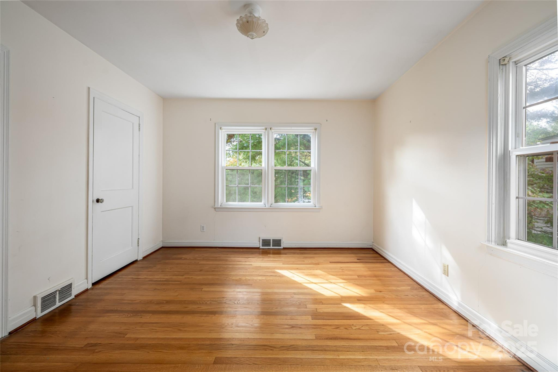 26 Lorraine Avenue - Photo 23