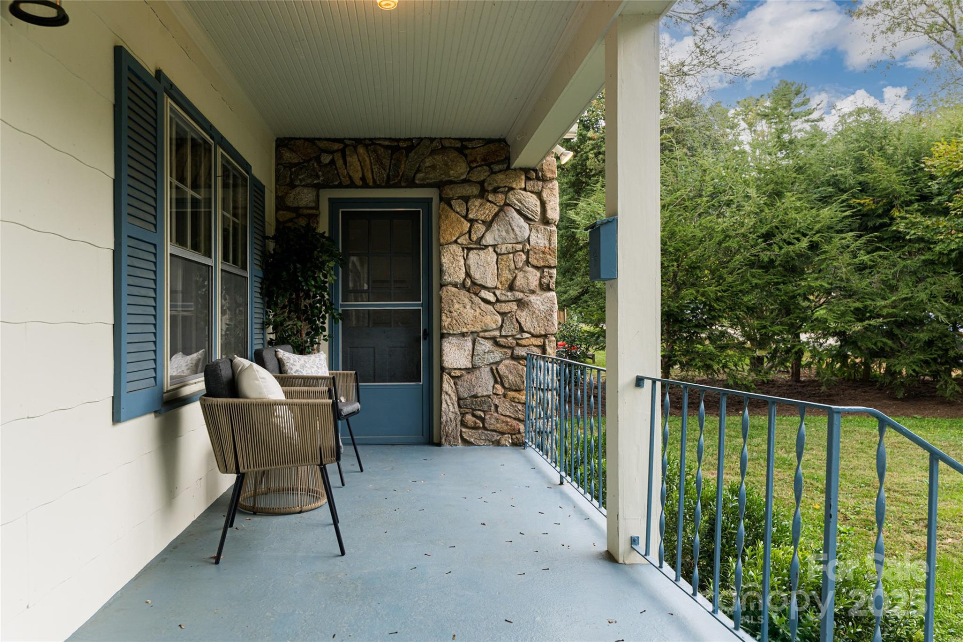 26 Lorraine Avenue - Photo 6