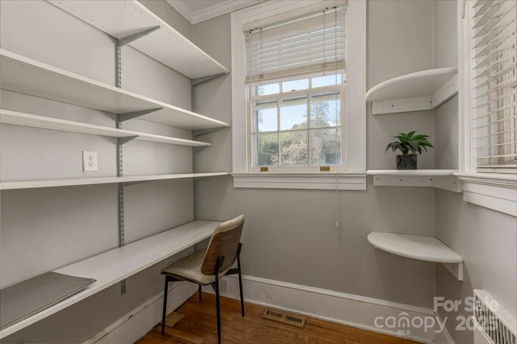 300 Morgan Street - Photo 12