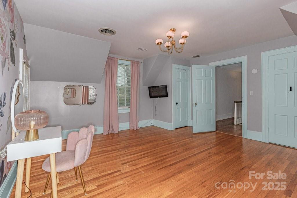 300 Morgan Street - Photo 20