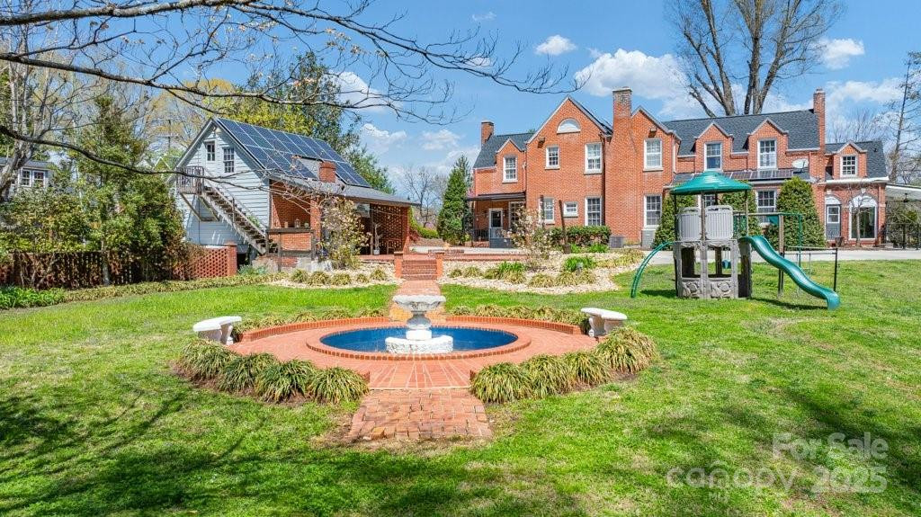 300 Morgan Street - Photo 3