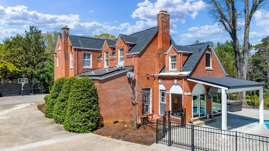 300 Morgan Street - Photo 28