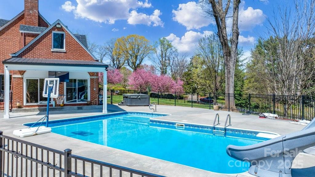 300 Morgan Street - Photo 29