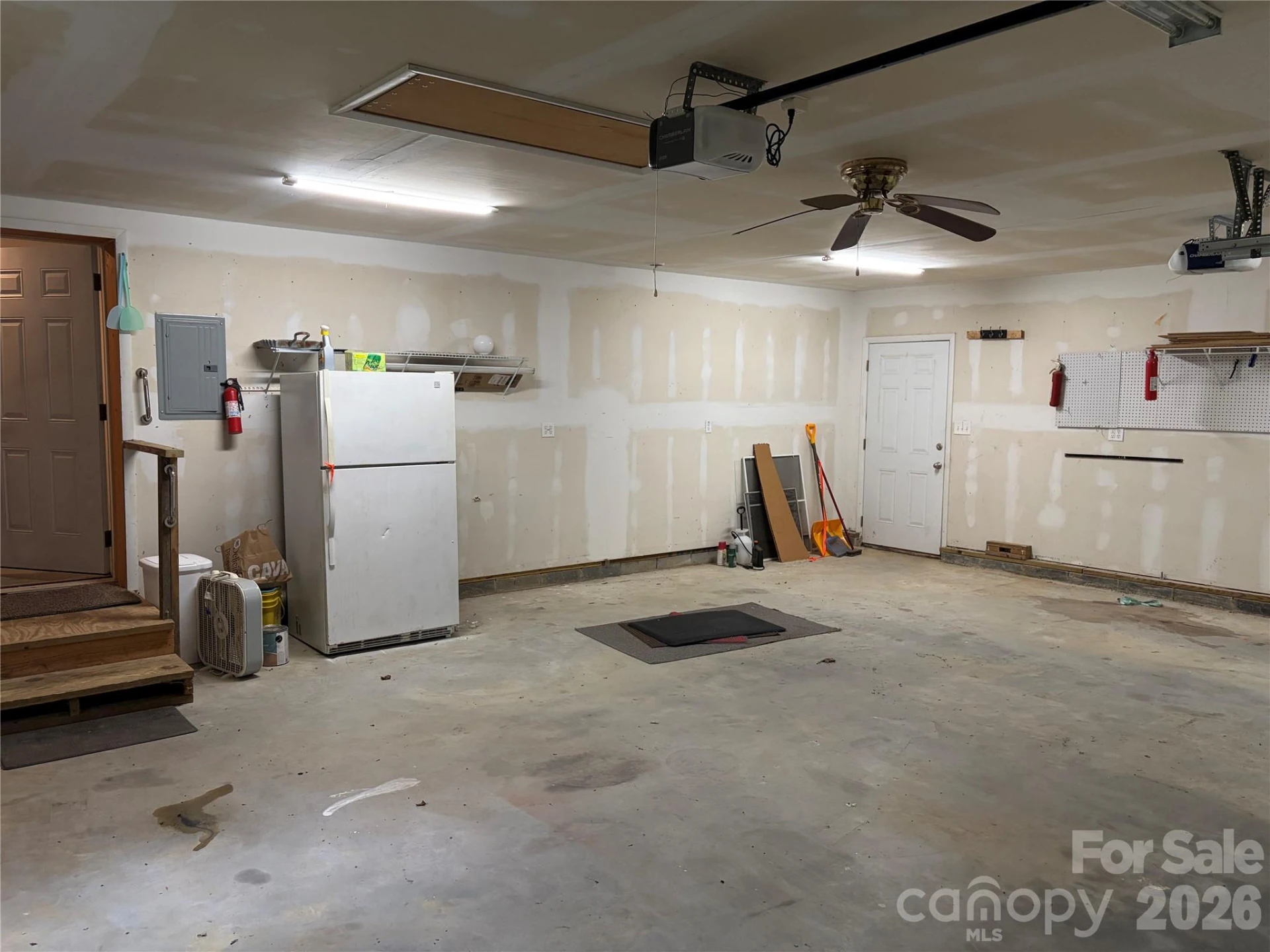 524 Clear Creek Road - Photo 22