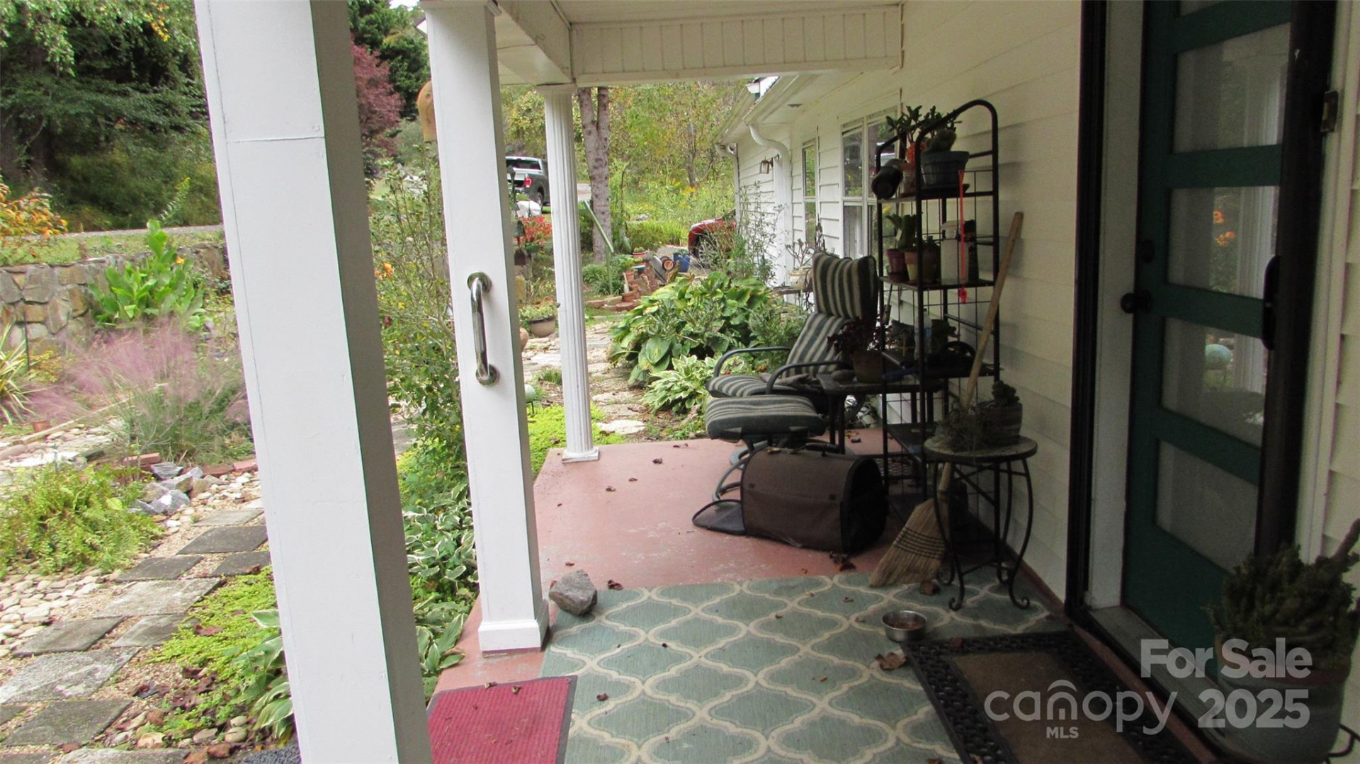 524 Clear Creek Road - Photo 6