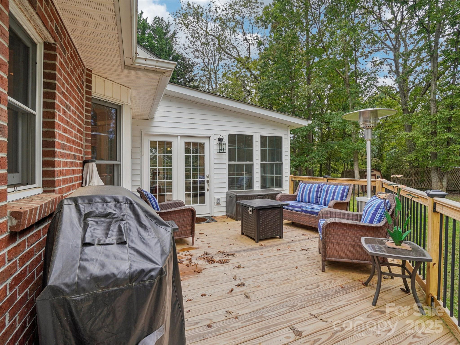2 Cambridge Drive - Photo 33