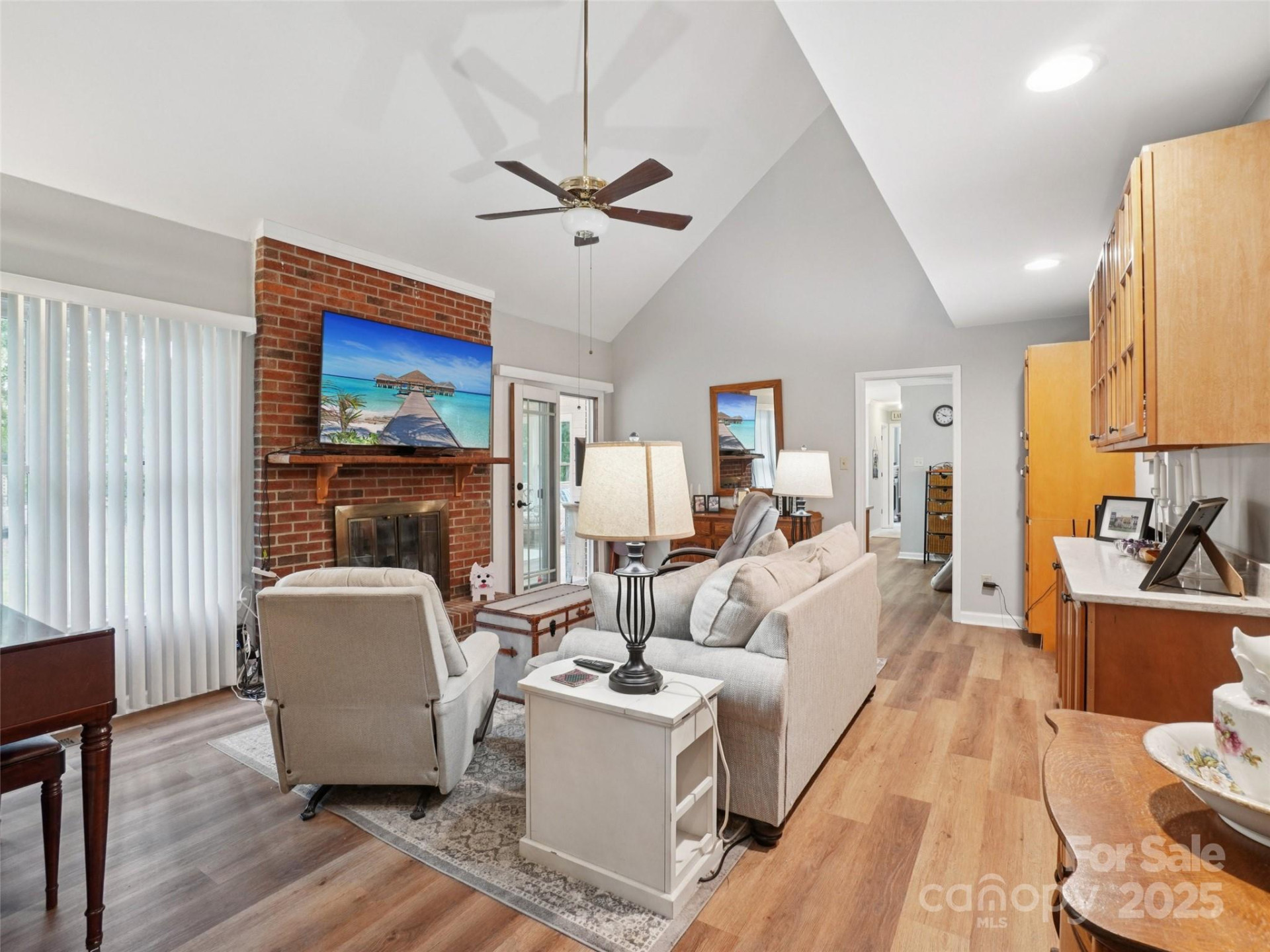 2 Cambridge Drive - Photo 10