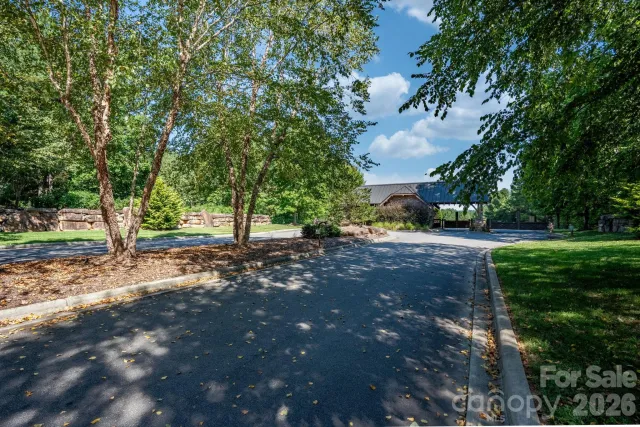 436 Settings Boulevard