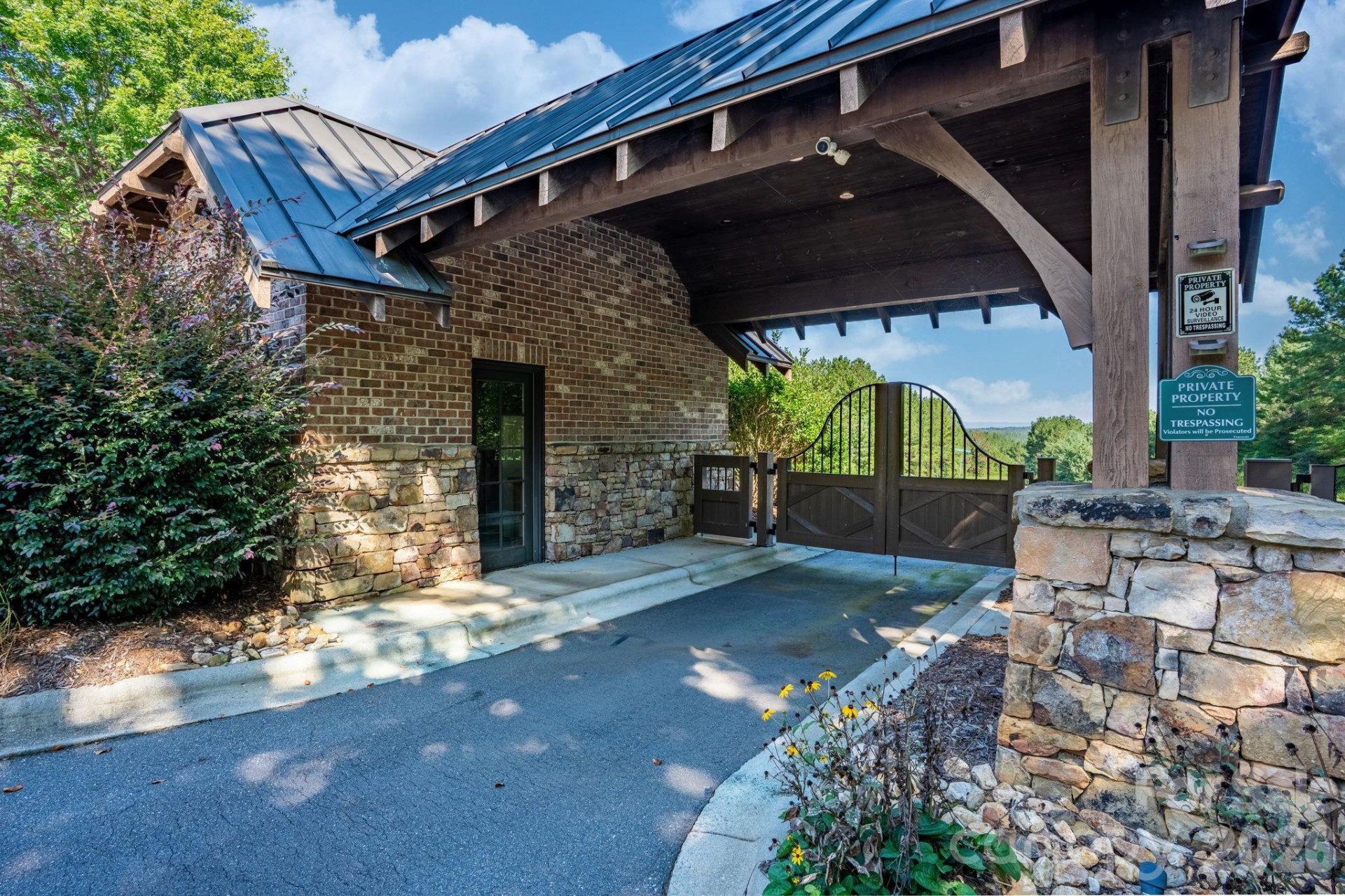 436 Settings Boulevard #247 - Photo 3