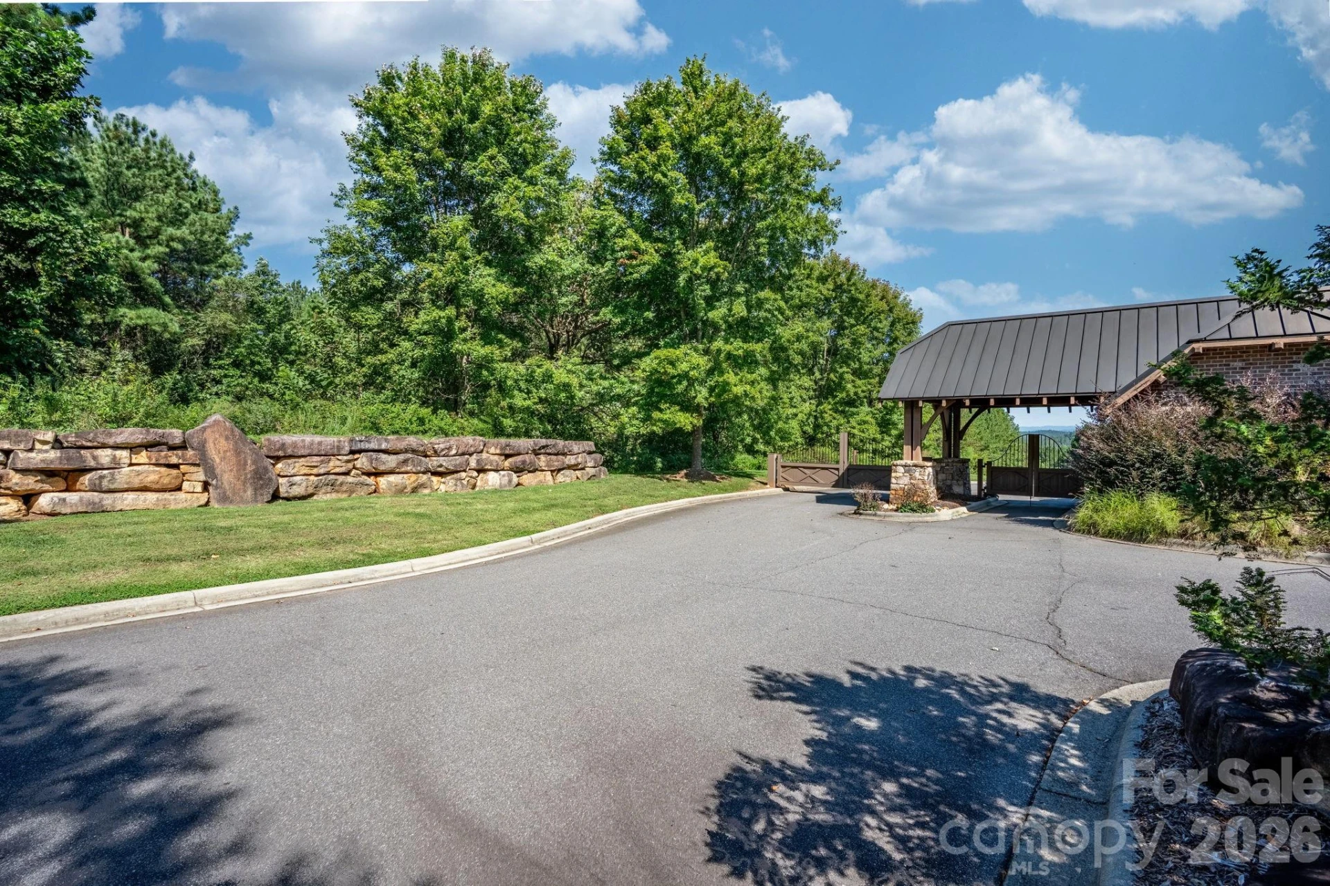 436 Settings Boulevard #247 - Photo 4
