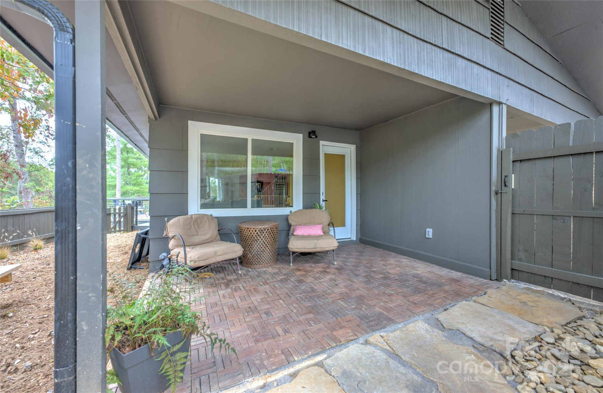 351 Windsor Road - Photo 35