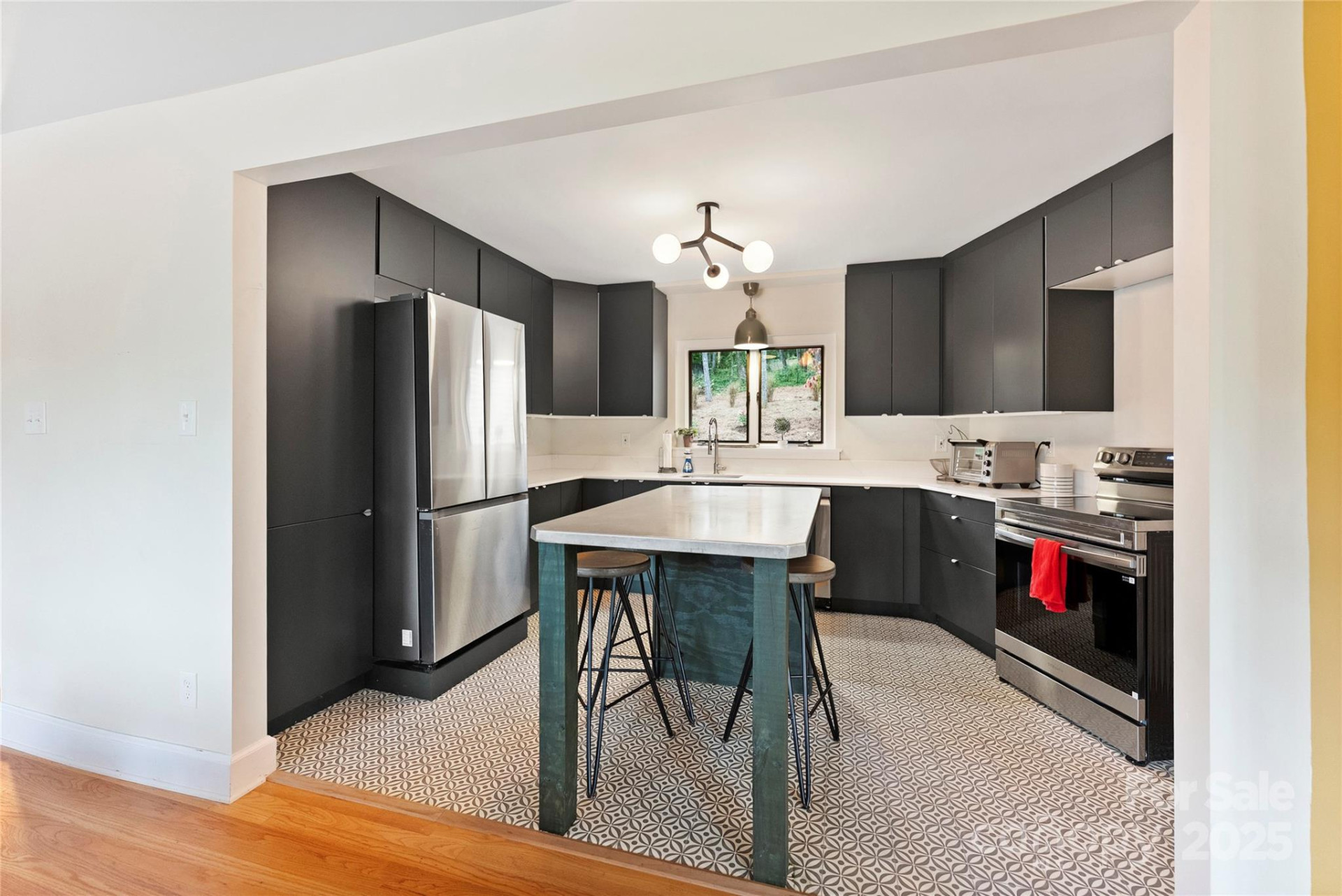 351 Windsor Road - Photo 7