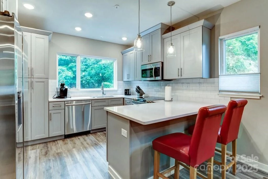 108 Southside Avenue - Photo 12