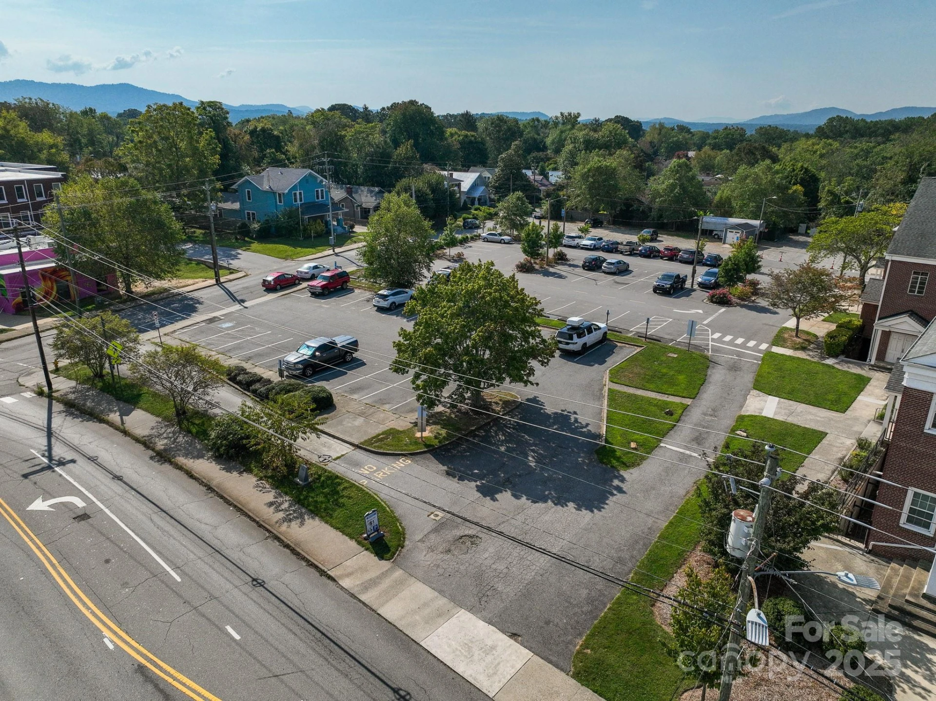 714 Haywood Road - Photo 22