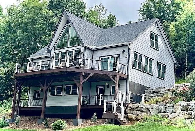 114 Nesting Ridge