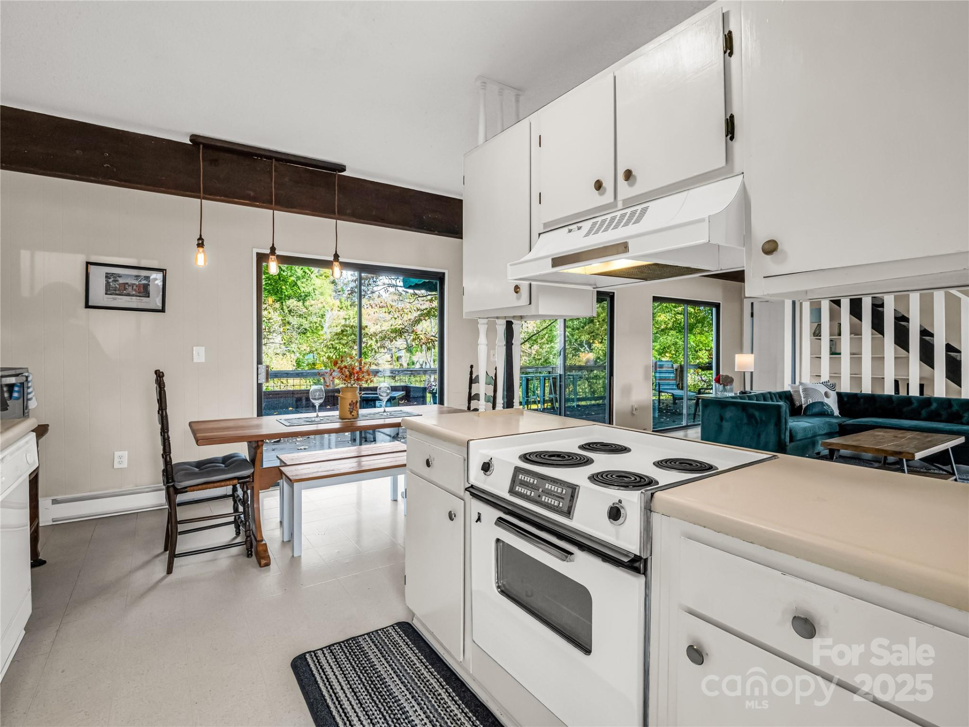 486 Oxford Road - Photo 15