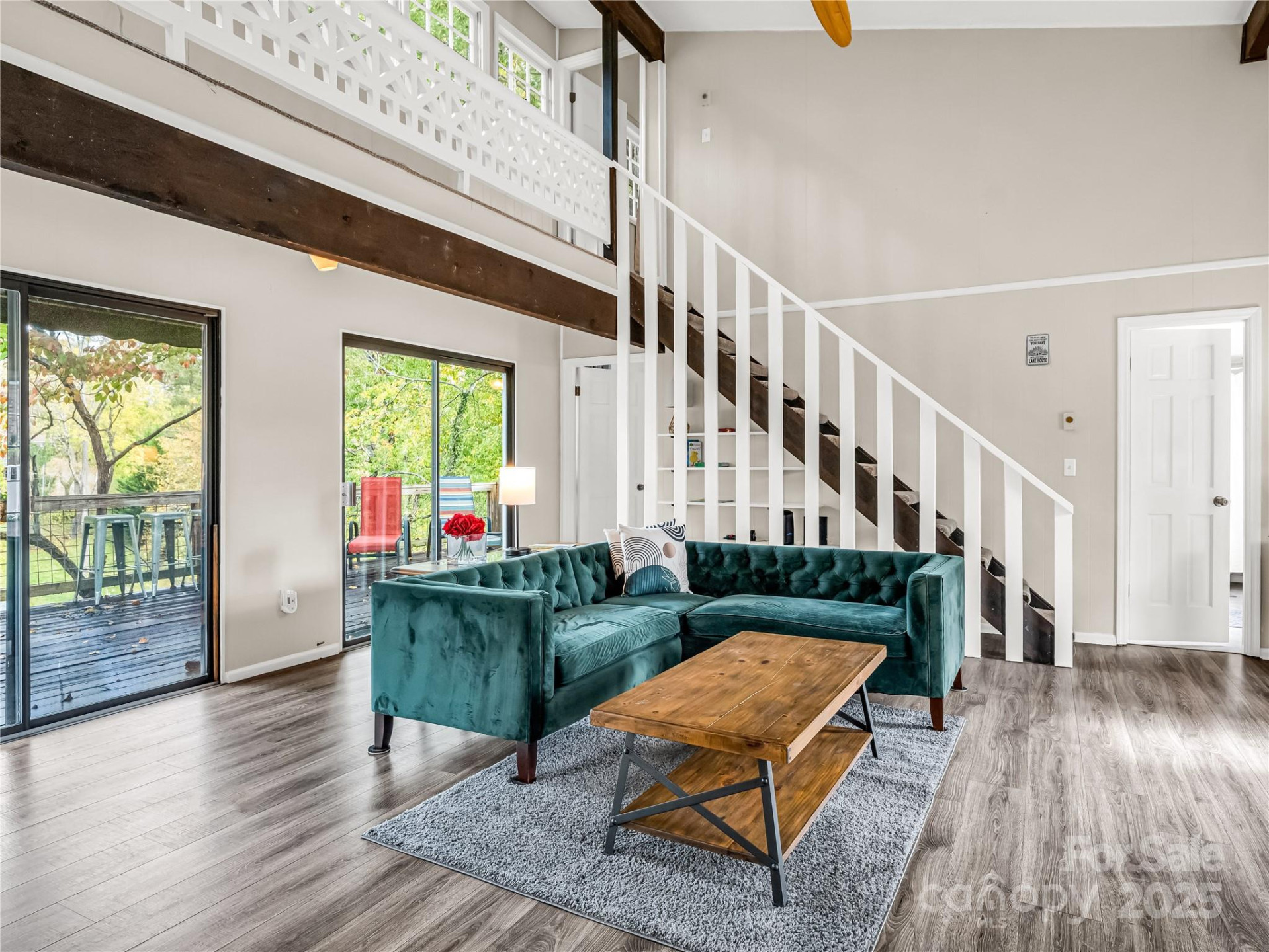 486 Oxford Road - Photo 9