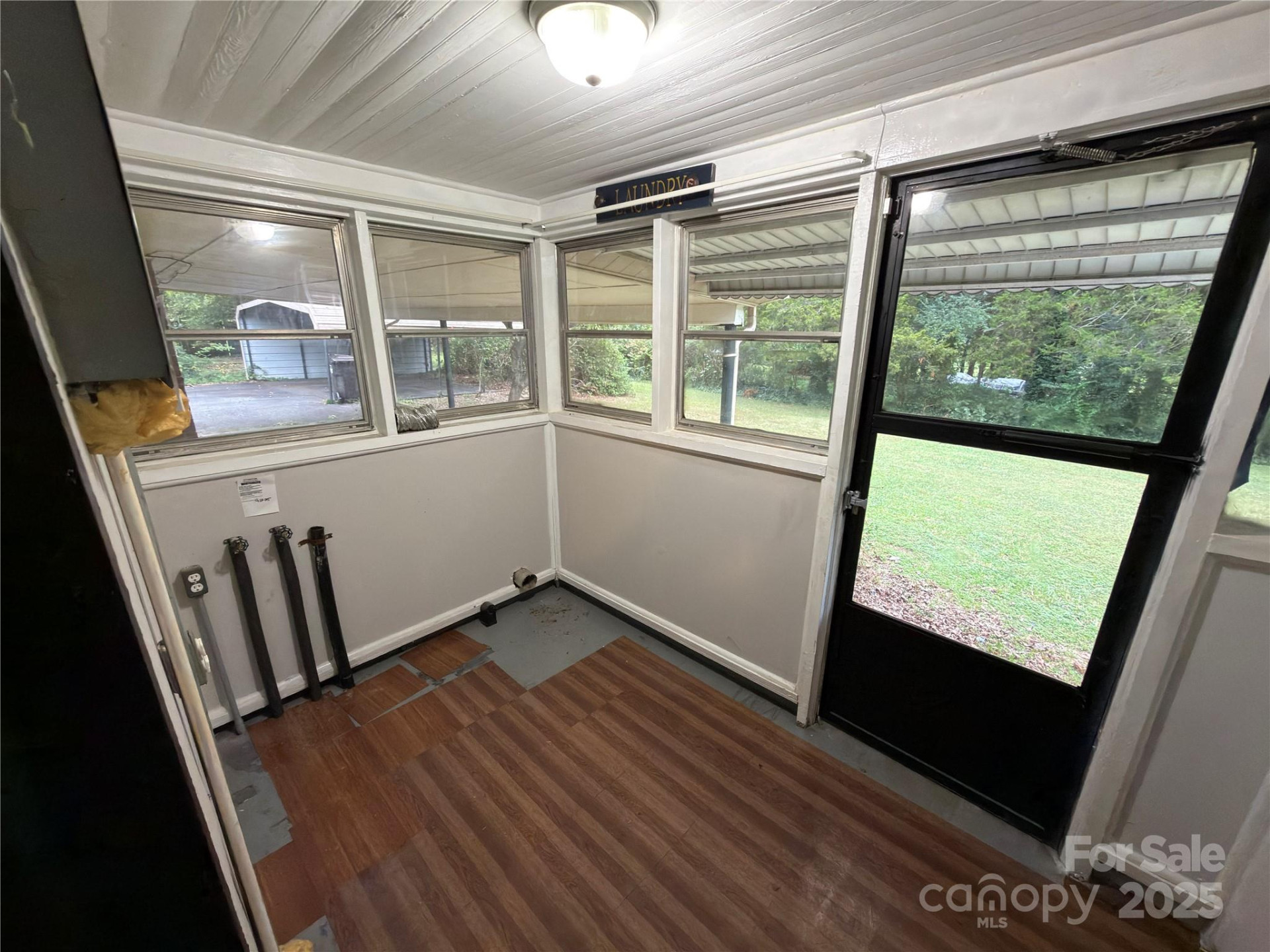206 11th Street - Photo 9