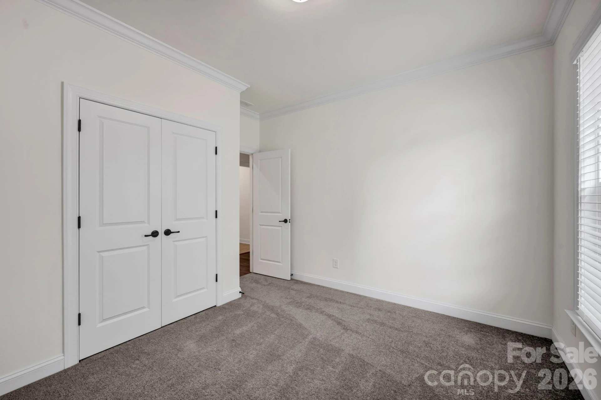4650 Monument Valley Drive - Photo 25