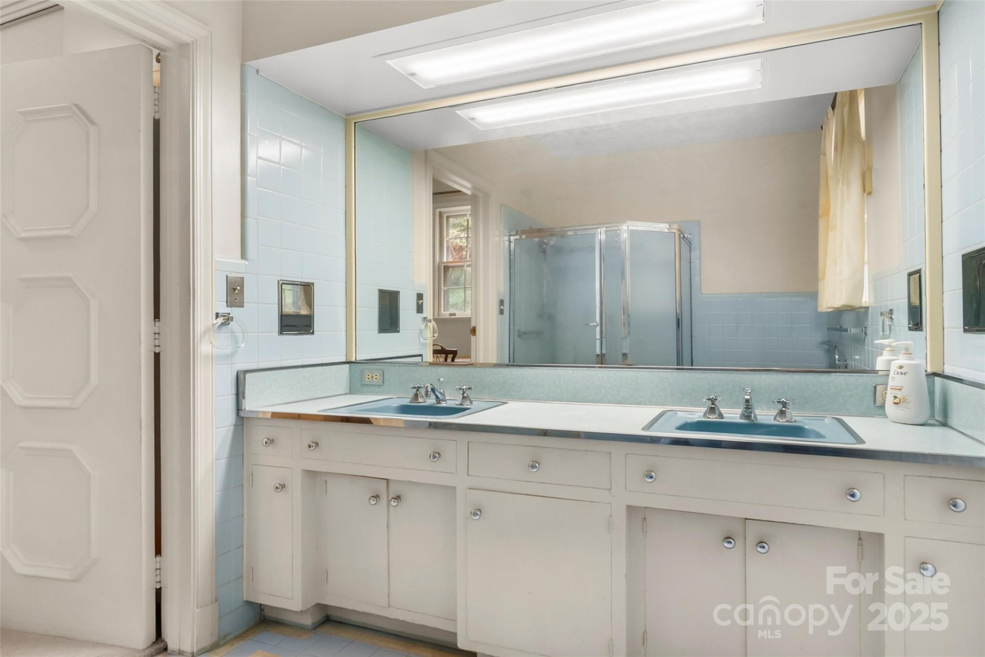 301 Louise Avenue - Photo 20