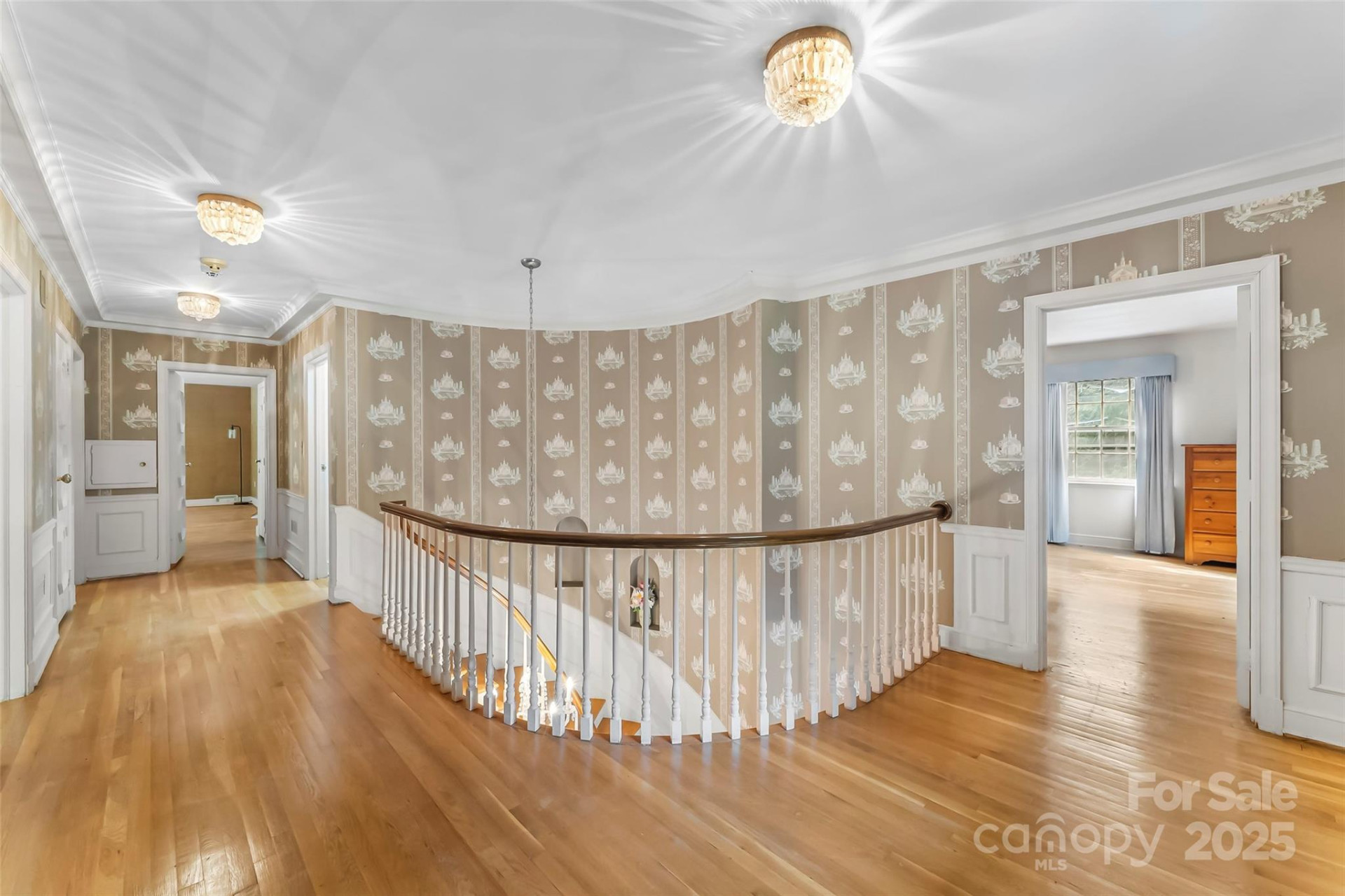 301 Louise Avenue - Photo 21