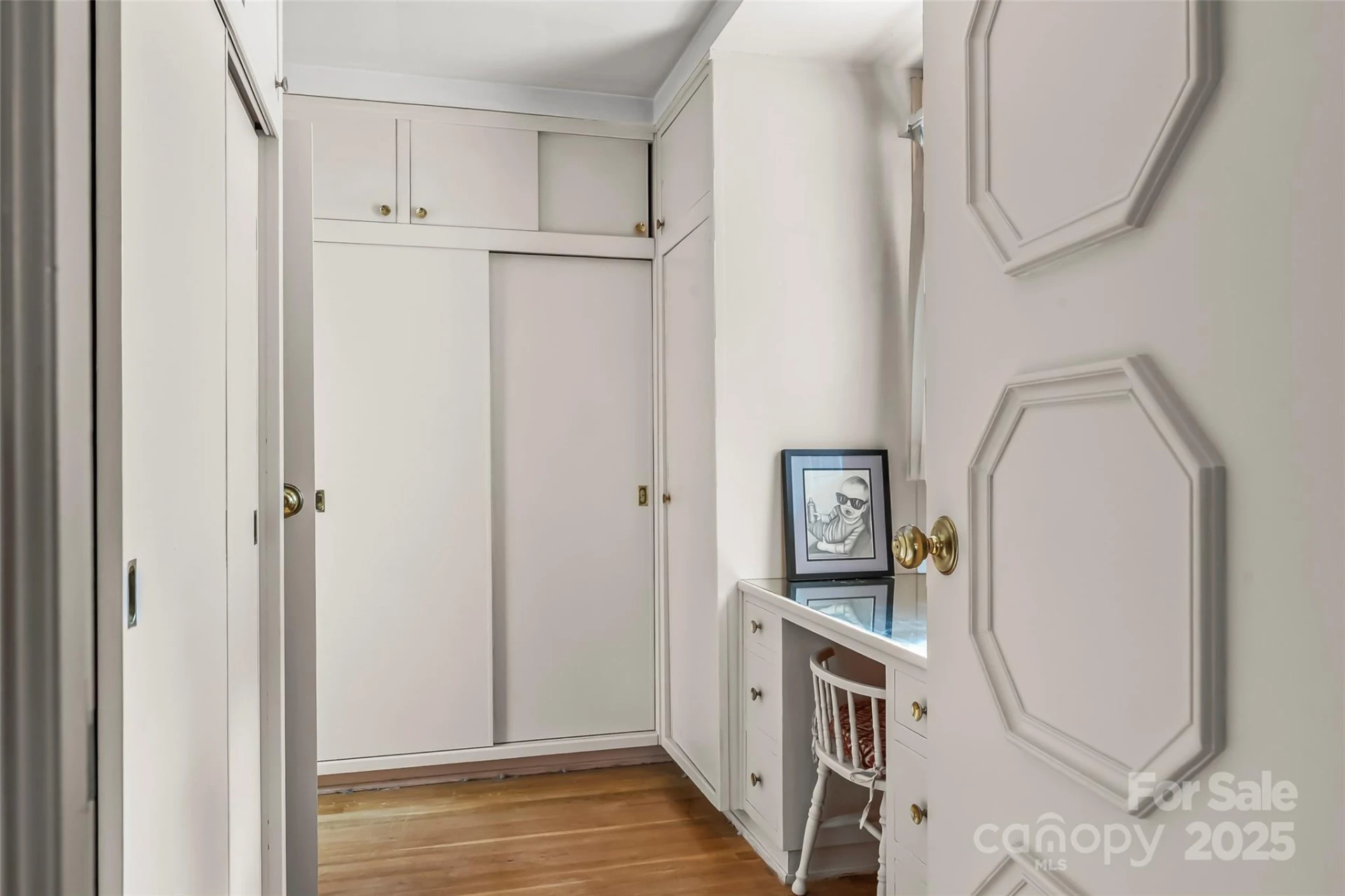 301 Louise Avenue - Photo 24
