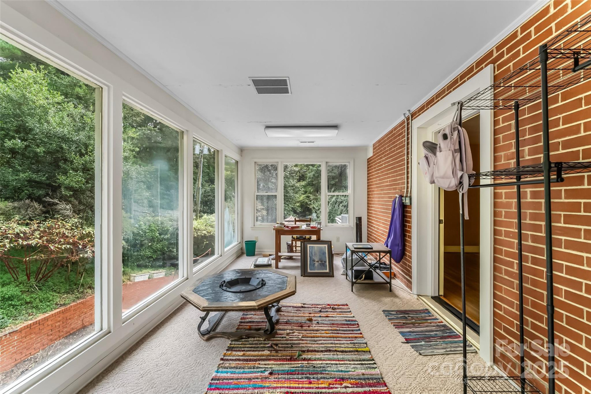 301 Louise Avenue - Photo 32