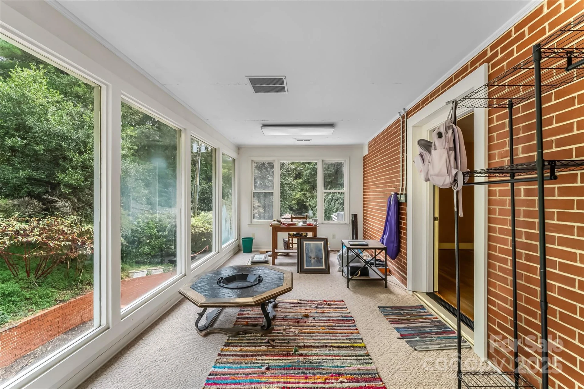 301 Louise Avenue - Photo 32