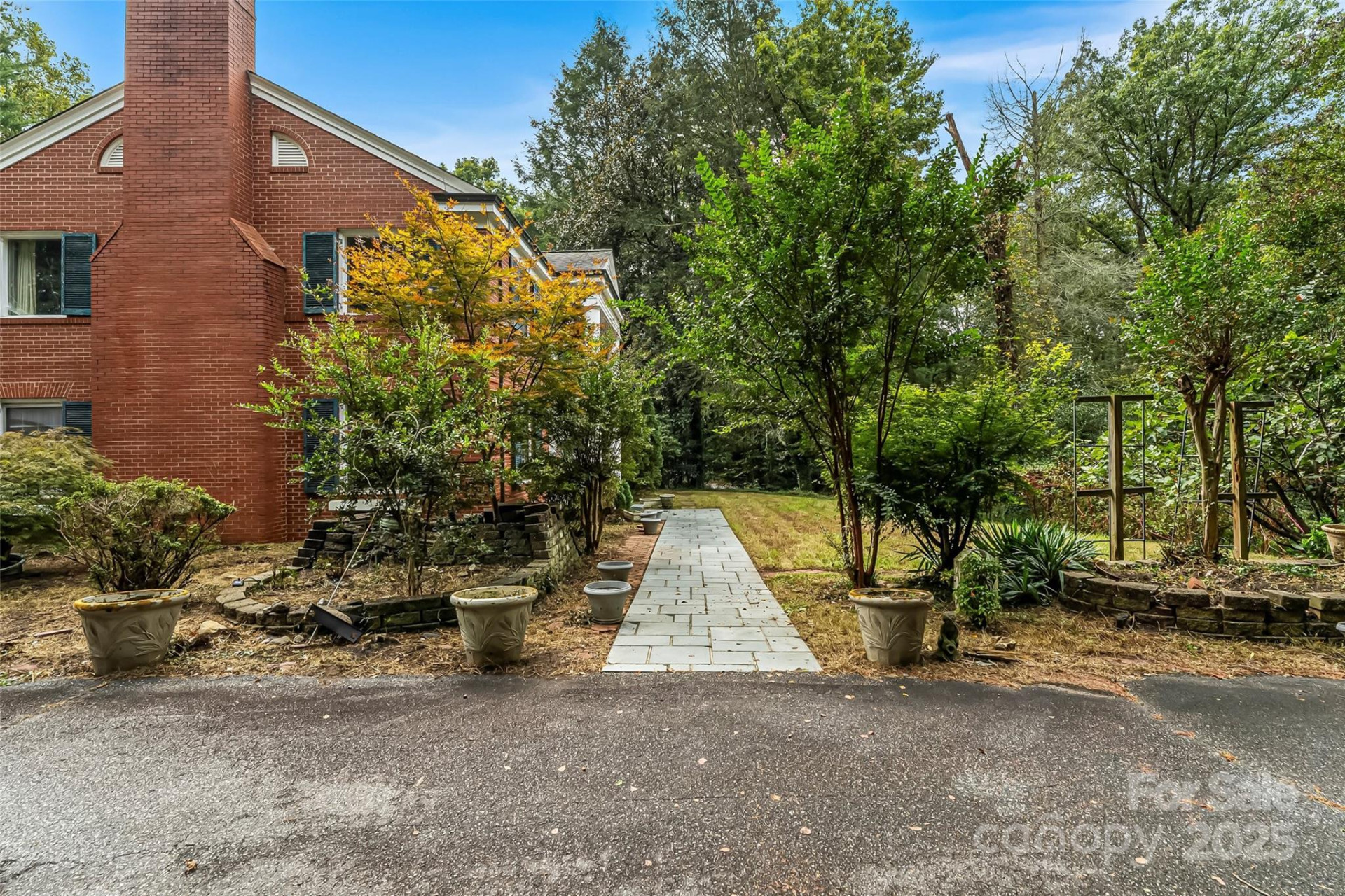 301 Louise Avenue - Photo 41