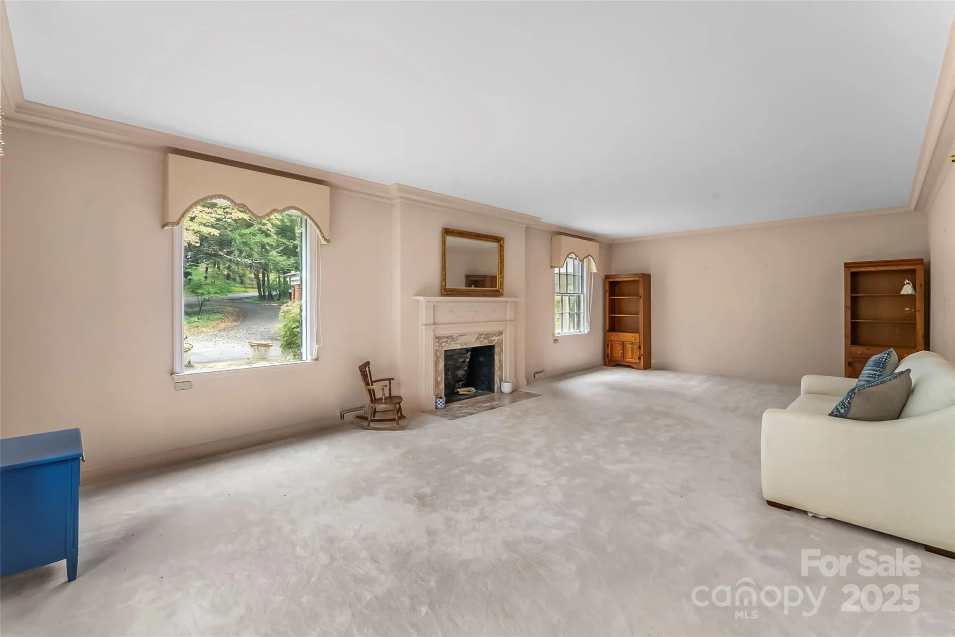 301 Louise Avenue - Photo 6