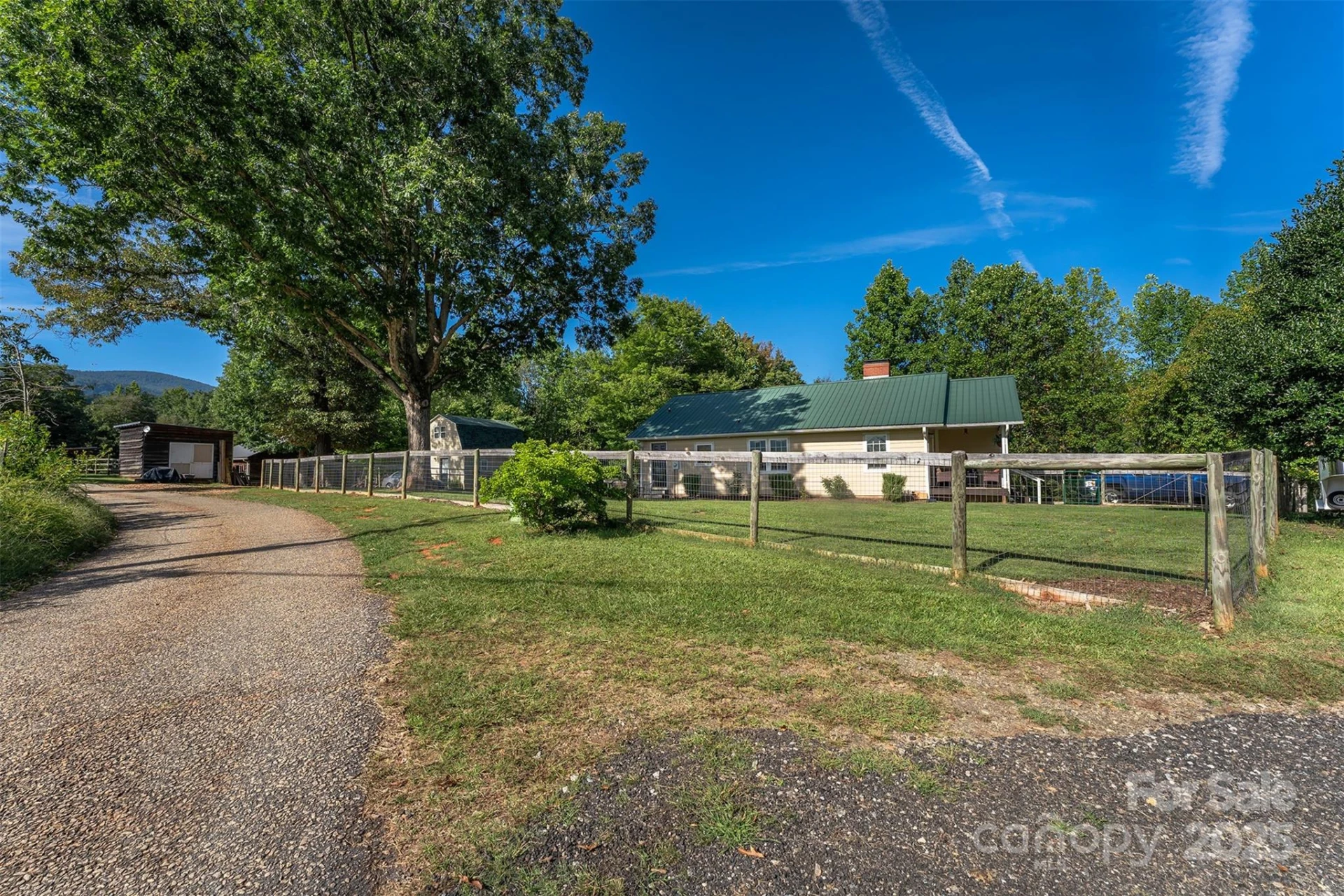 1434 Lake Adger Road - Photo 3