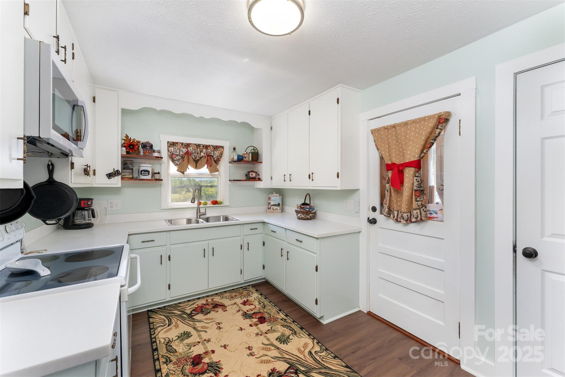 1434 Lake Adger Road - Photo 10