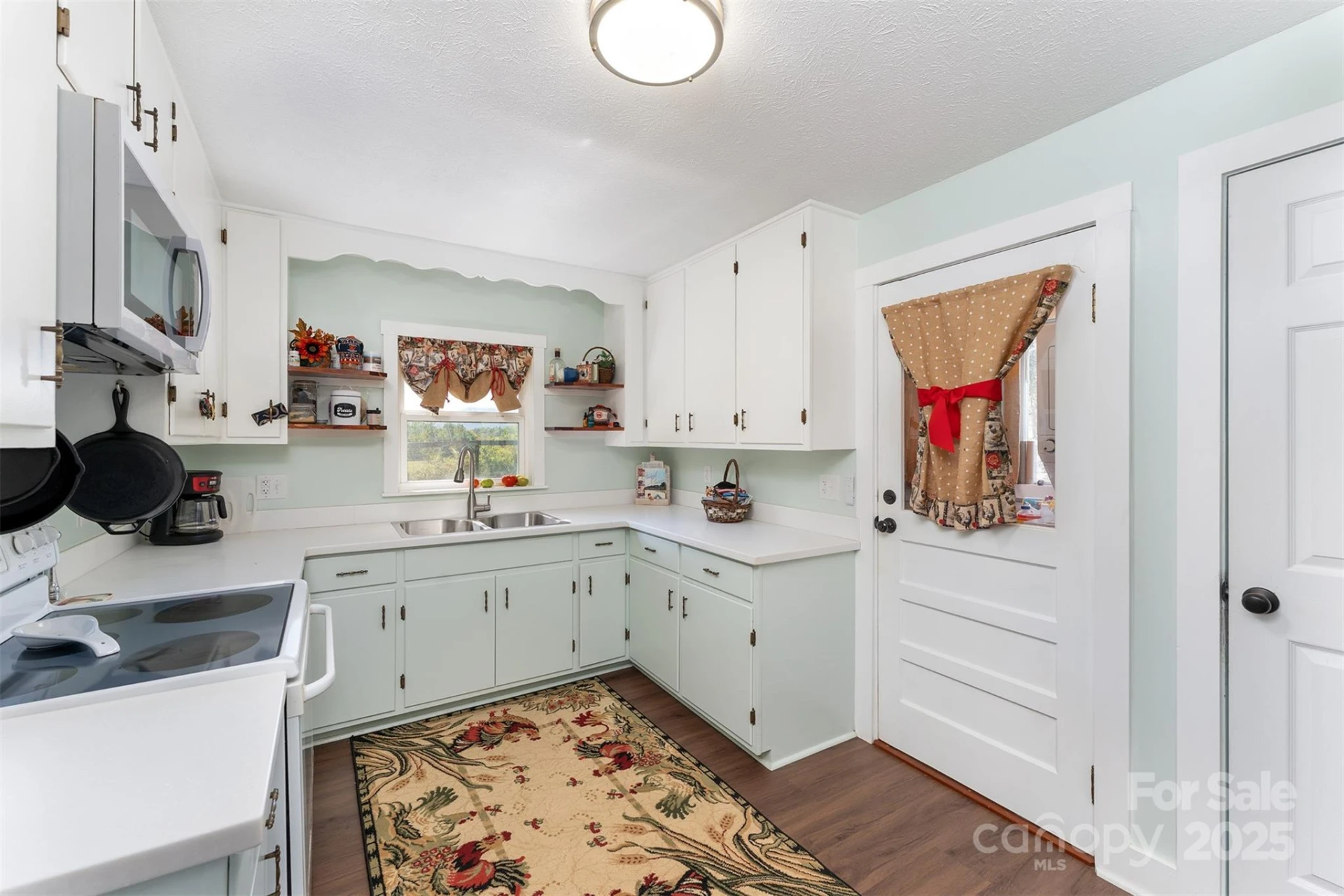 1434 Lake Adger Road - Photo 10